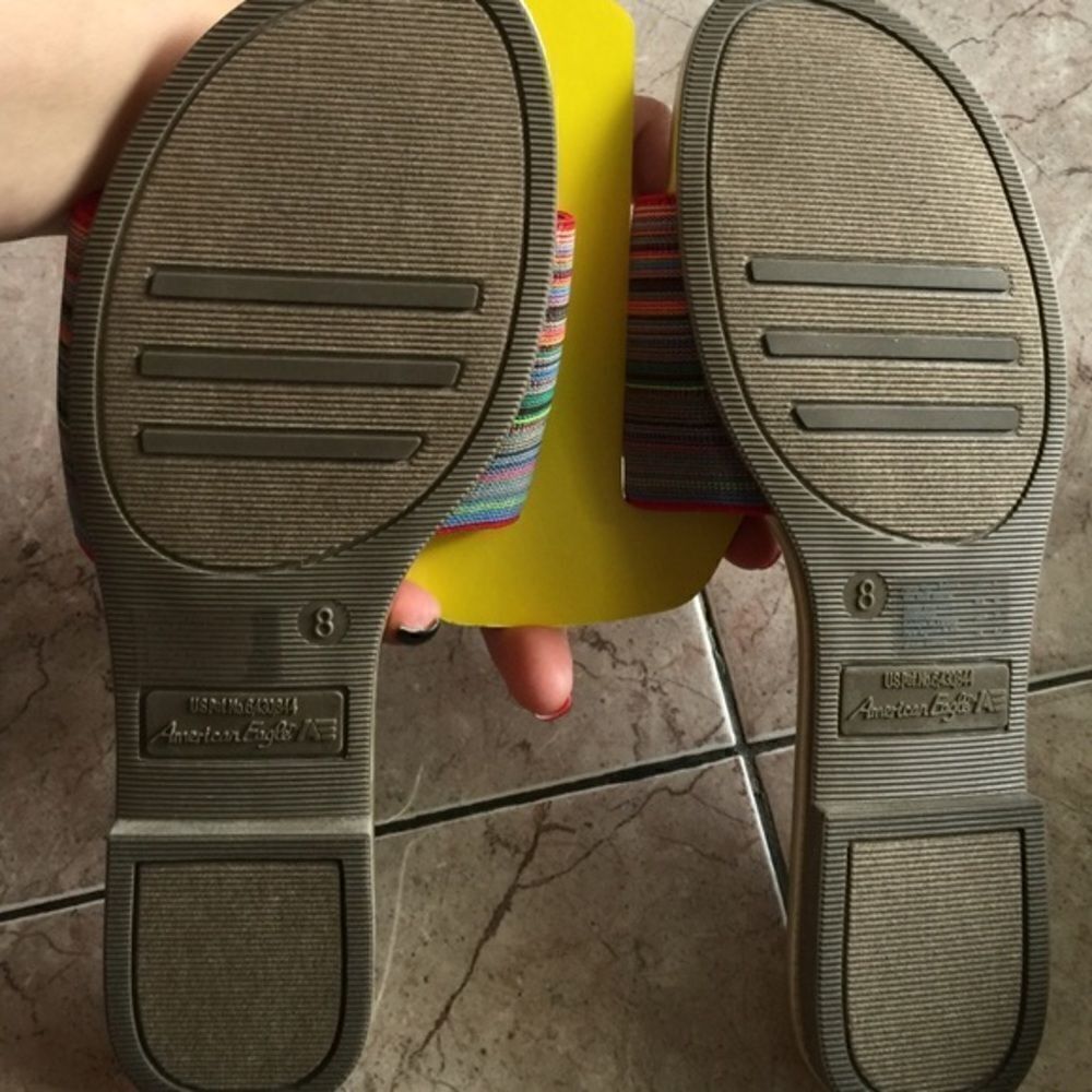 🎉LAST ONE LEFT ❤️American eagle flats - Picture 2 of 4